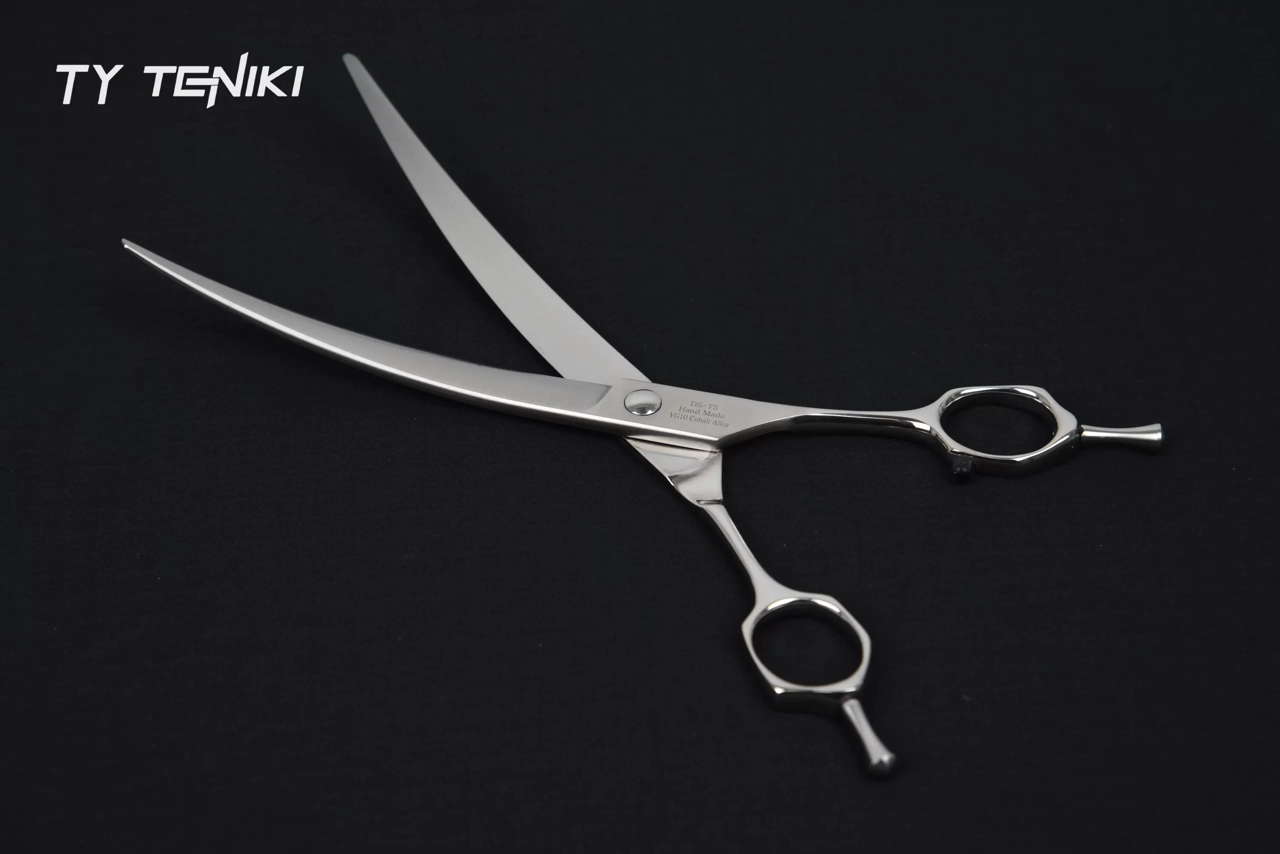 DS-75 Precision Curved Dog Grooming Scissors – 30° Matte VG10