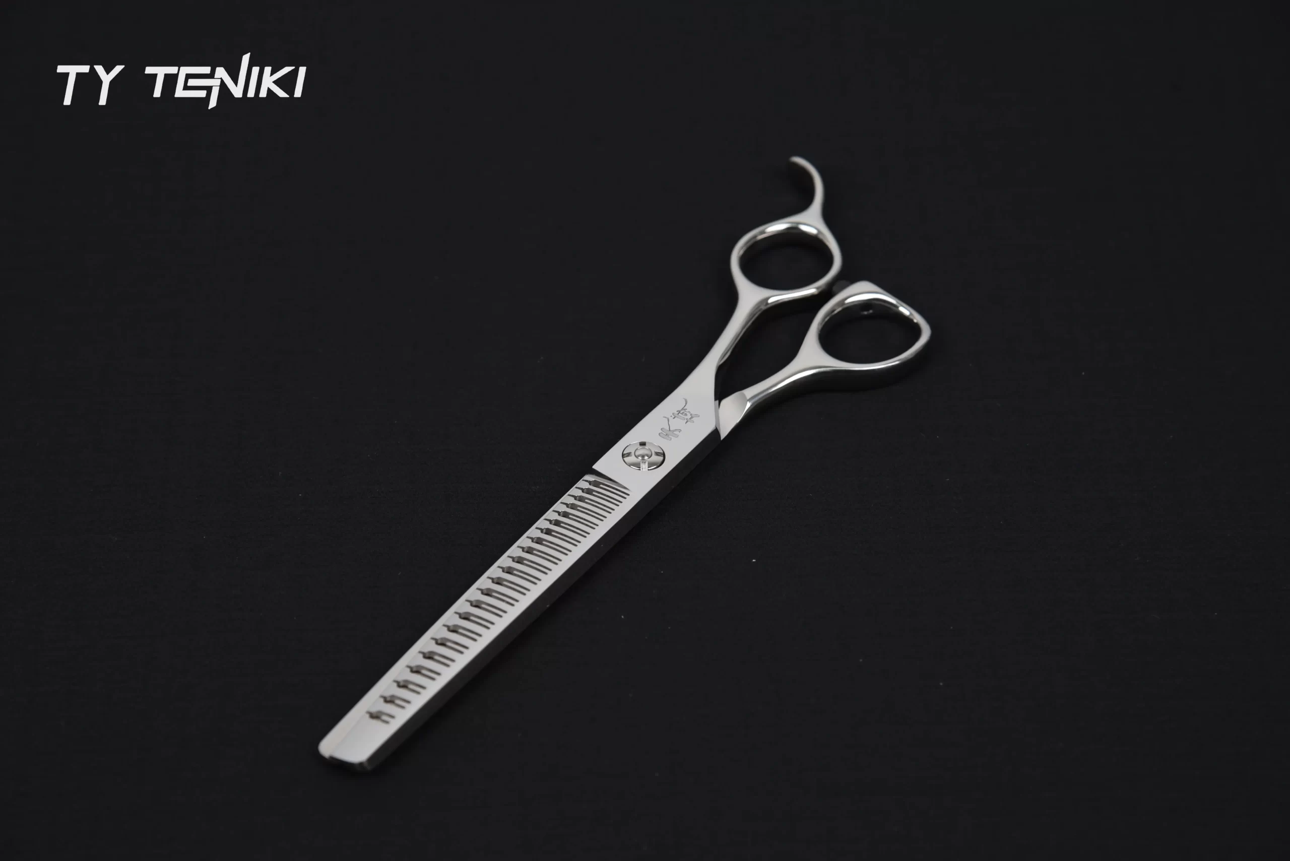 MT-70 / MT-75 Series Patented "Magic" Natural Finish Straight Scissors - Image 3