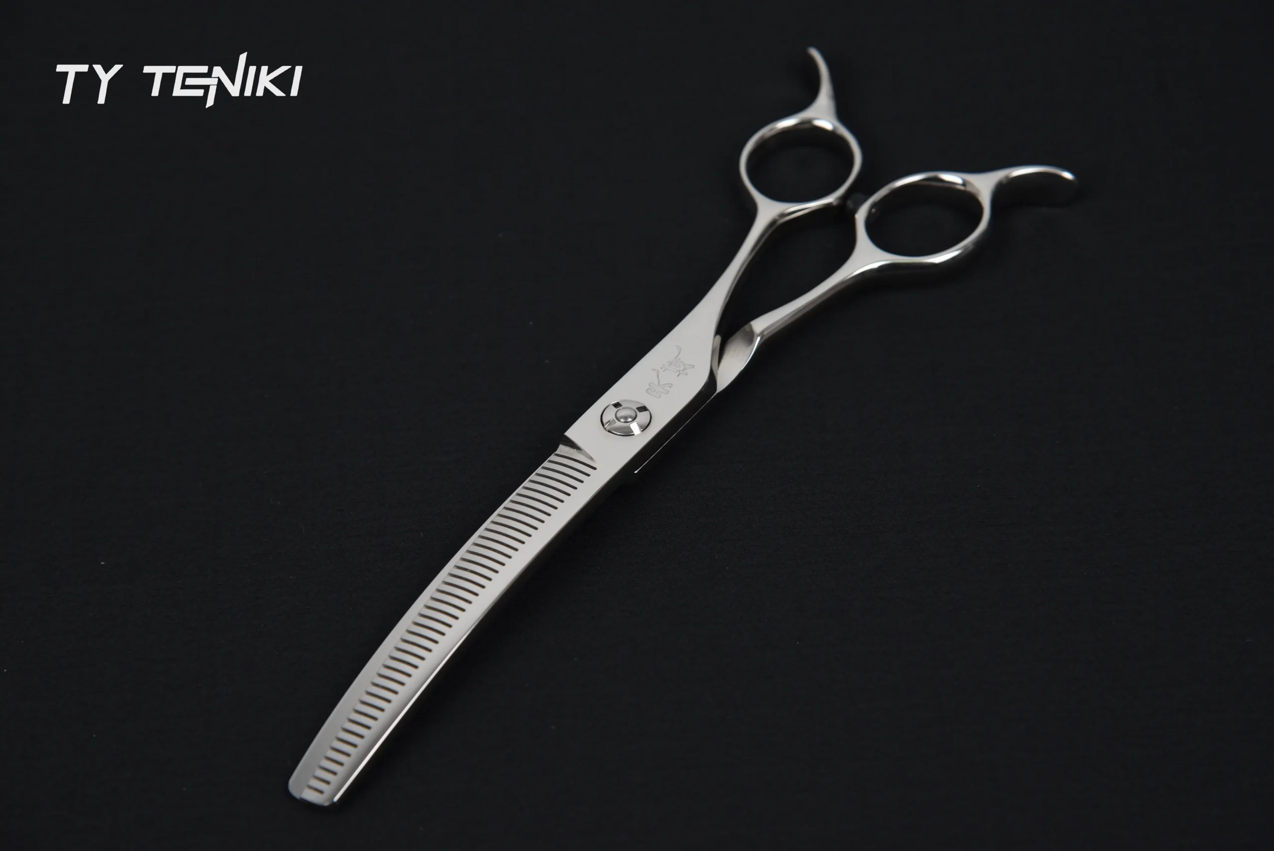 CT-65C Curved VG10 Thinning Scissor 6.5" | 55% Removal Contour Blender - Image 4