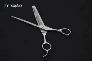 MT-70 Patented 7" & 7.5" VG10 Natural Finish Scissor | 90% Seamless Removal