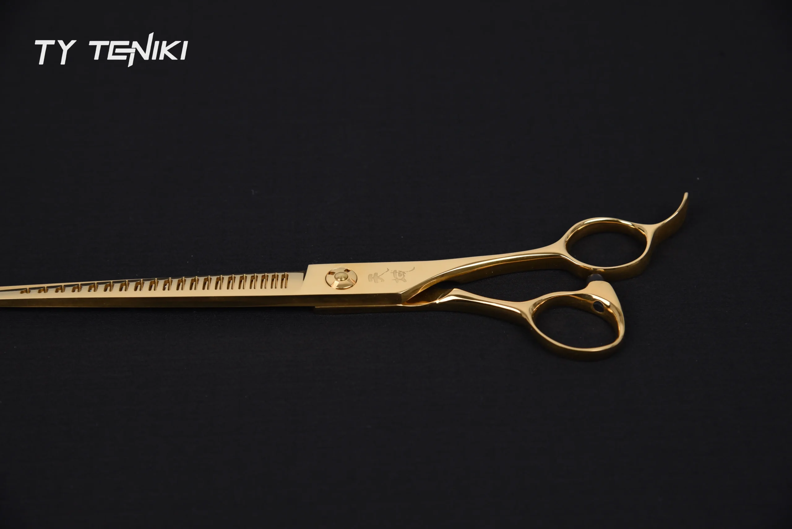 MT-70F Gold Luxury 24K Gold-Plated VG10 Natural Scissor | Anti-Static Pro - Image 2