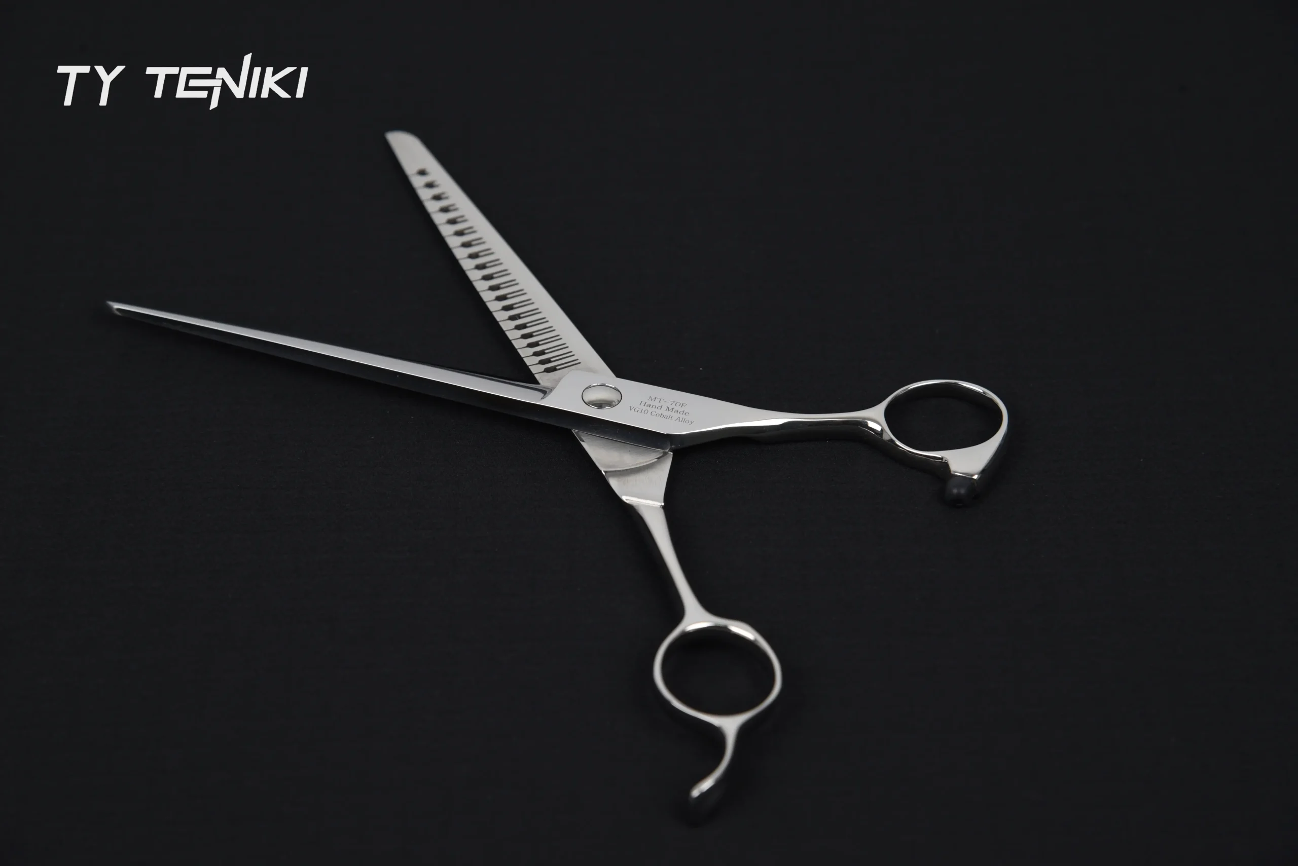 MT-70F Speed-Sculpt 7" VG10 Precision Natural Scissor for Fast Detailing
