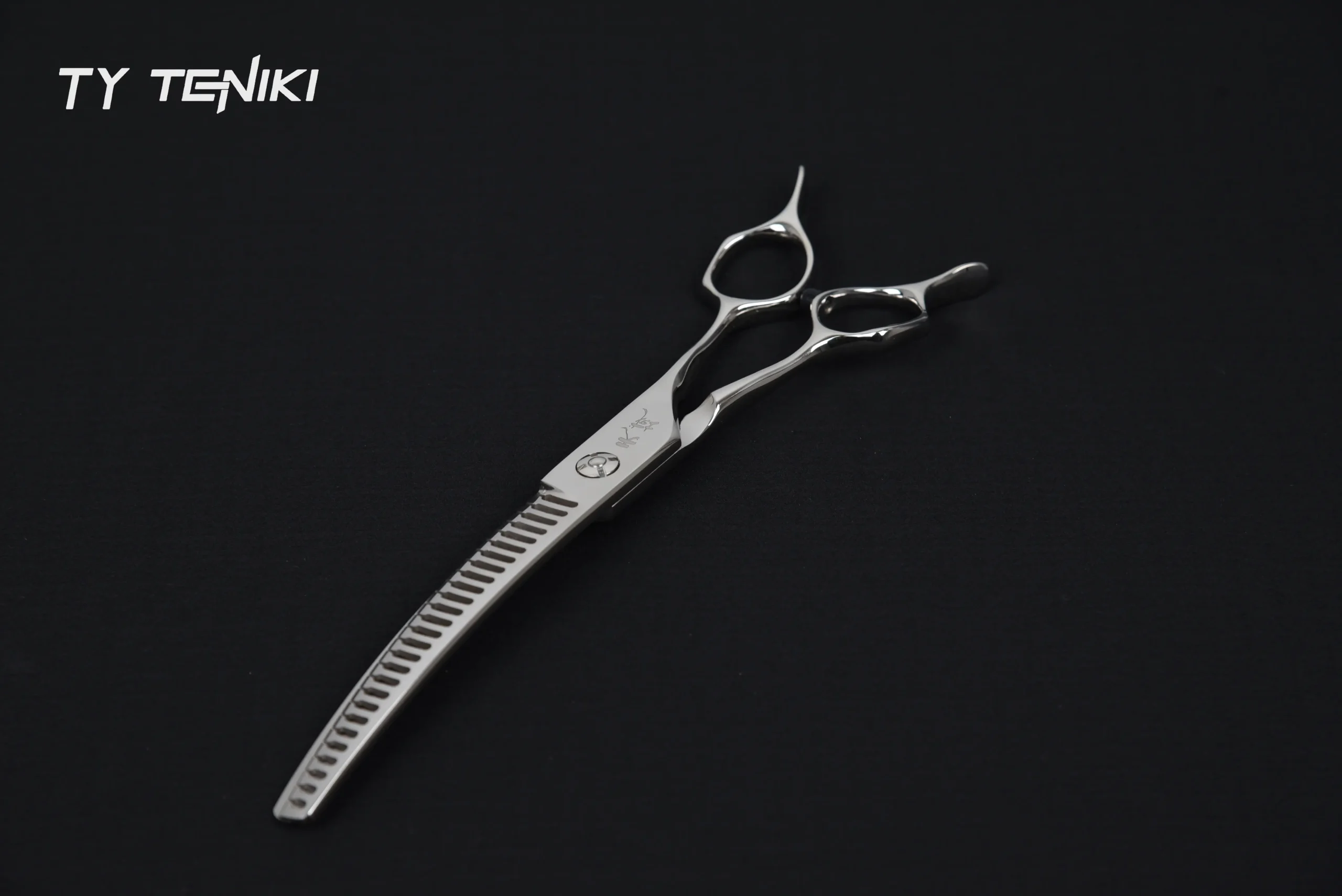 TS-70C Curved Fishbone 7" VG10 Chunker | 80% Removal High-Speed Sculptor - Image 4